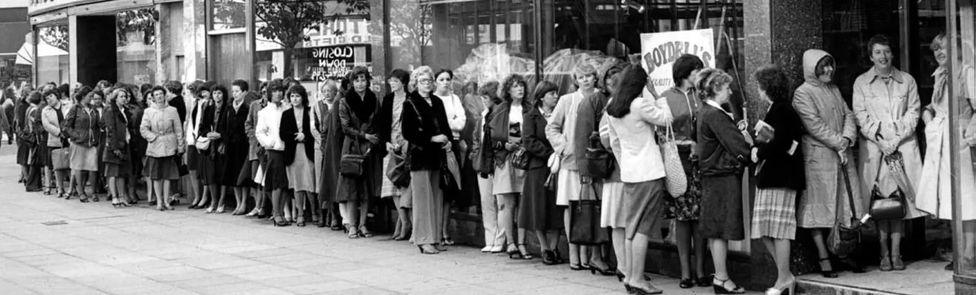 Queue+long.jpg